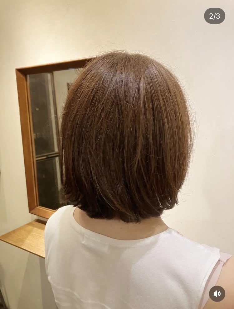 end0usaki's tweet photo. Special❤️‍🔥Thanksモデルさま
メンテナンス✂️夏は結びたい、長さ変えず整える程度で。結んだ時おくれ毛なしで。視界がスッキリするように 前回ラウンドに切った前髪をワイドバングに⭐️1枚目。空気をたっぷり含ませてエアリーに 2枚目。収めるようになじませ切りっぱなしぽく #名古屋 #カットモデル #ボブ https://t.co/MRmPY0dGon