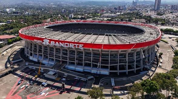KenshinRell's tweet photo. I got the perfect place. 

All In Mexico at Estadio Azteca? 👀🇲🇽

#AEW https://t.co/XCHxPtG2aD
