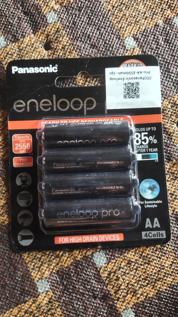 ismadibayung's tweet photo. baterai yang paling bagus,selama pakai ini tidak ada kendala #baterai #eneloop #elektronik https://t.co/SV431Oo5mw