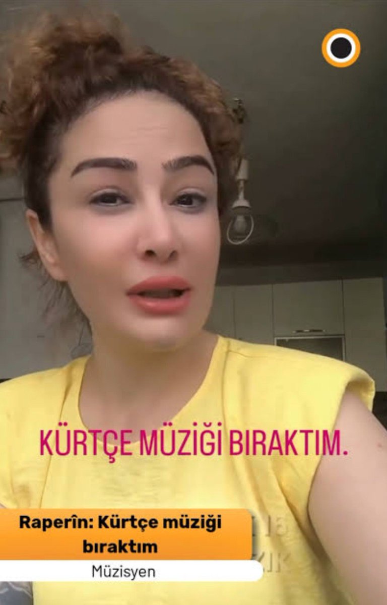 gulhatunmedyam's tweet photo. Kürtçe müziği bırakan Vanlı Raperin ;

▪️ Sırf Kürtçe müzik yapabilmek için bu dili öğrendim ve 16 yılımı buna verdim.

▪️ Çalıştığım birçok Kürt menajer beni dolandırdı. Kürtçe müziği bırakıyorum ama müziği bırakmıyorum. 

▪️ Türkçe, İngilizce, Farsça ya da başka bir dilde üretmeye devam edeceğim.