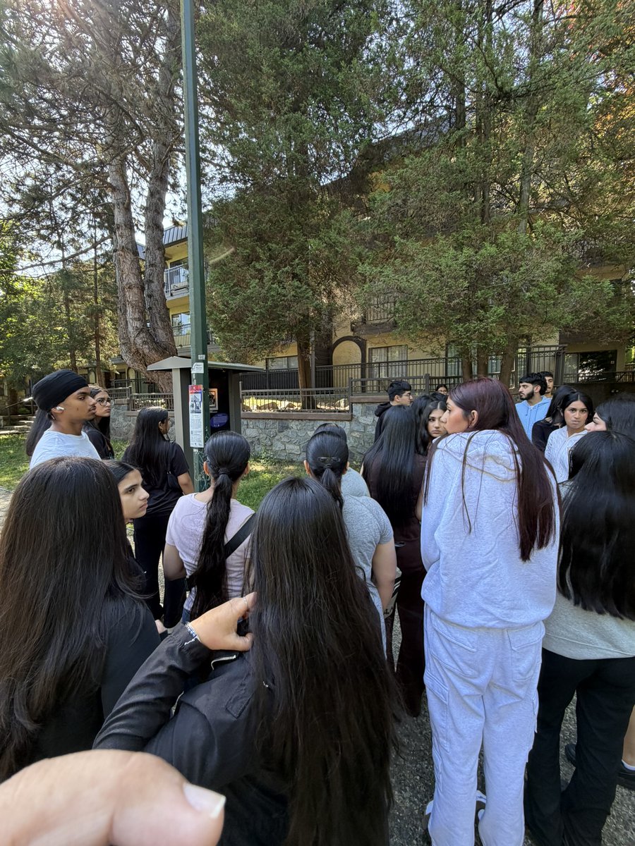 AbbotsfordSD's tweet photo. #ThrowbackThursday to earlier this year, when students at Abbotsford Traditional School built connection and community through Desi Connections, a lunchtime group exploring culture, identity and the experiences of first-generation Canadians. https://t.co/GdDrX1NMNB
