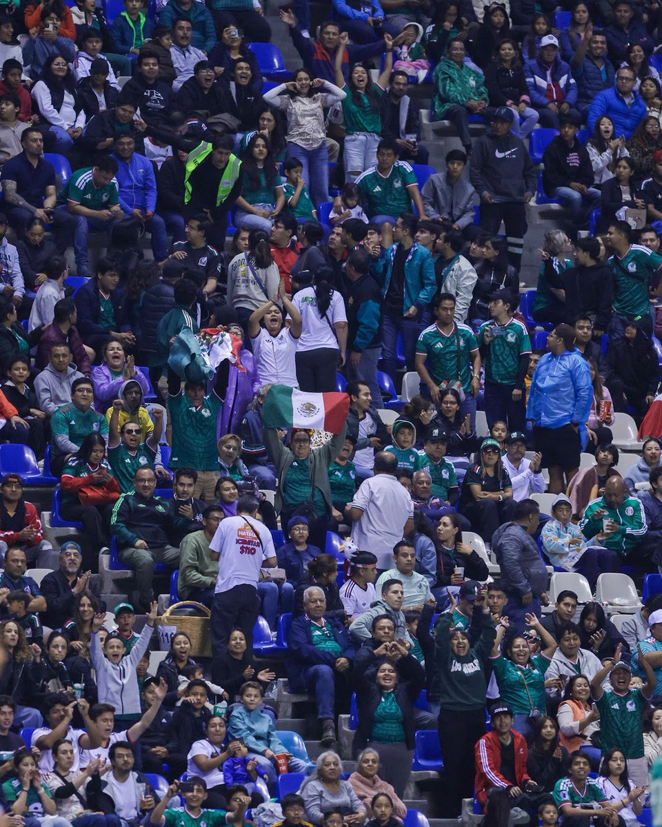 miseleccionsubs's tweet photo. #Sub20 | ¡Gracias por su gran apoyo, Puebla! 🫶🏼

Este triunfo también es suyo y ahora toca buscar el boleto a Juegos Olímpicos en el Estadio Banorte. 🏟️❤️ 

¡Los esperamos!

🎟️ Boletos disponibles: https://t.co/kvGHalXL9b

#ProyectoSelecciones https://t.co/eYT7HJOSn8