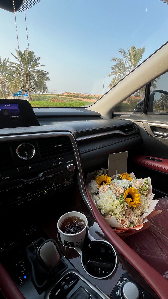 te0y_m's tweet photo. يا شمس أيامي ☀️❣️ https://t.co/aguVHTzwRv