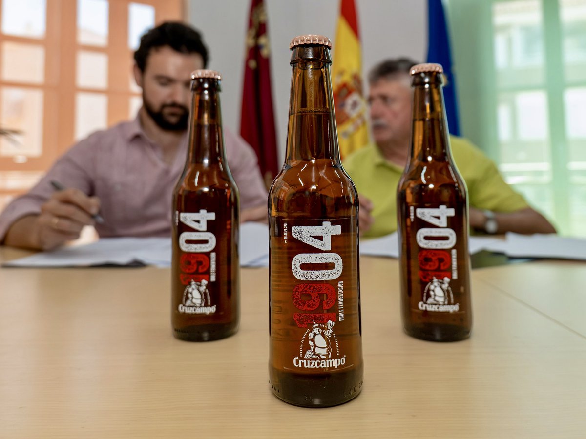 festcanteminas's tweet photo. 🍻 Cruzcampo continúa unida al Festival Internacional del Cante de las Minas en su 65.ª edición.

La emblemática firma cervecera renueva su apoyo al certamen flamenco más prestigioso del mundo, reforzando su compromiso con la cultura y con el territorio de La Unión. https://t.co/GqBdwrBjxr