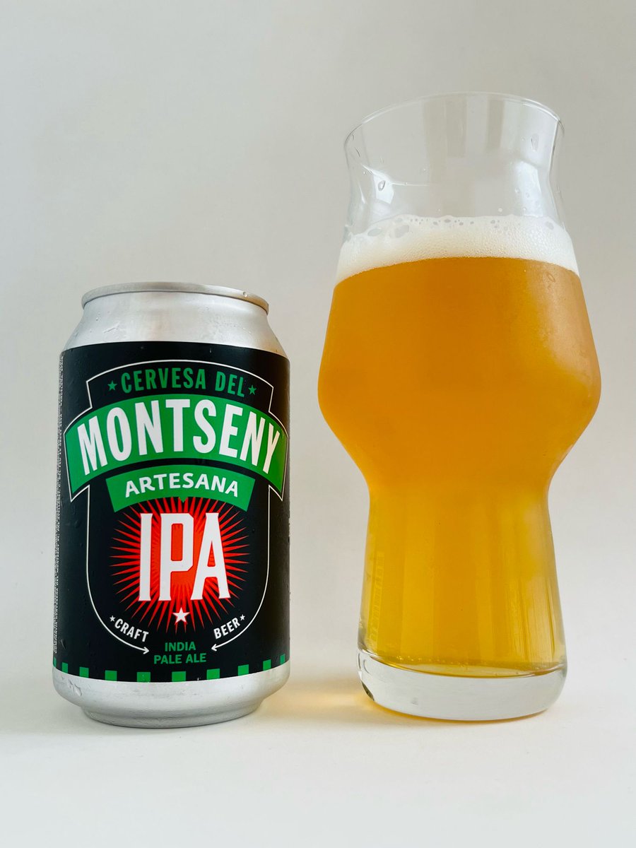 cervezadviernes's tweet photo. Como cada primer jueves de agosto, celebramos el #IPAday, hoy desde Barcelona con esta Montseny Artesana IPA.
Style: India Pale Ale
Alc. 6,4% Vol. 33cl. IBU’s n/a
Brewery: @cervesamontseny
#Bcn #Spain https://t.co/VUguVkzkpX