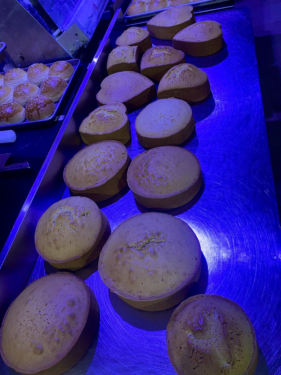 bubupizza001's tweet photo. Process                         Outcome 
  Dm for recipe 🎂 https://t.co/epeGGJ52EO