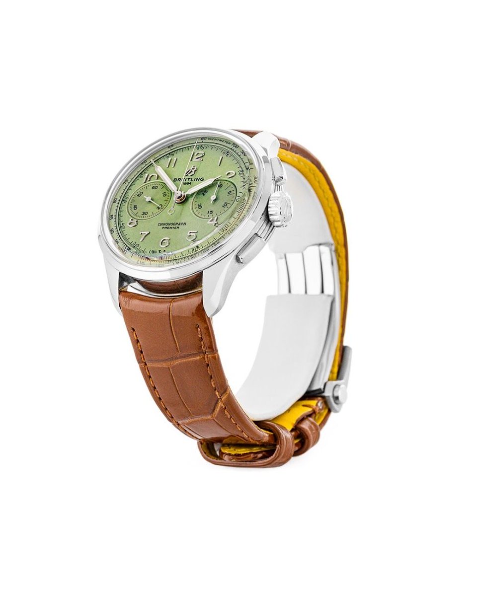 shopprestigelux's tweet photo. Breitling Premier B09 Chronograph Green Dial Watch — vintage-inspired Swiss craftsmanship. Shop now: https://t.co/90BAAQRi2g | SKU: STK028798 #shopprestige #prelovedluxury https://t.co/UkrjVmGP3Y
