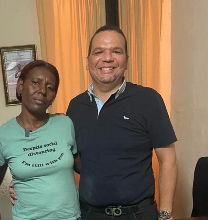 hanletlamacana's tweet photo. Solo pasé a recordarles que quien le regaló el televisor a la madre de Marileidy para ver su hija en las olimpiadas falleció junto a su esposa en el Jet Set. Sigan en lo que taban https://t.co/nEuROlP73e