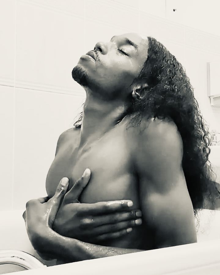 KingLeeCarter's tweet photo. Balance the Humors!❤️‍🔥🔱🌈
#gaymen #lgbtq #gayartists https://t.co/rhvmwx179u