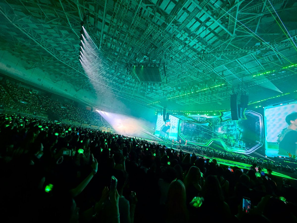 nicotivne's tweet photo. ⵌ오늘의𝗘𝗡𝗛𝗬𝗣𝗘𝗡 : BLOOD SAGA IN SEOUL  ∕  260502 https://t.co/6vjrW9ljeQ