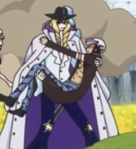 strawhatcrumbs's tweet photo. surgeon of death surely loves being carried around https://t.co/nQeIftYo77