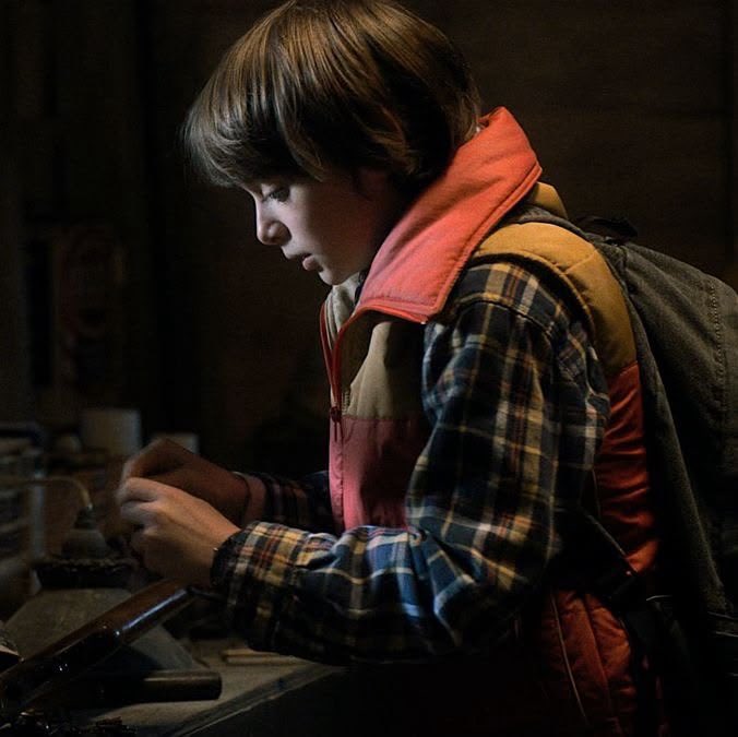 nsbelle05's tweet photo. he knew how to perfectly load at shoot a gun at only 12 years old 😭 lonnie byers when i catch you https://t.co/74ppW7a7ia