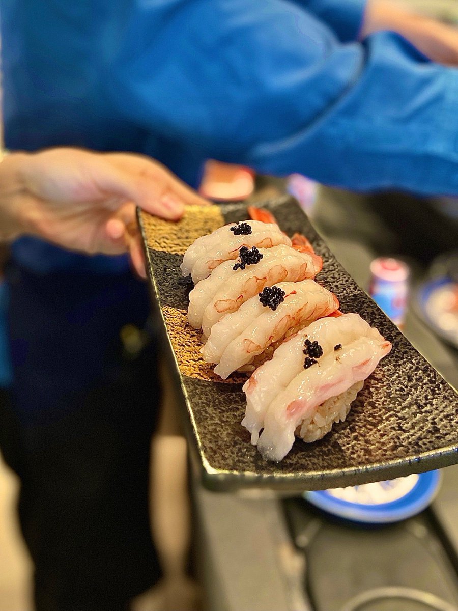 ParryMaan3's tweet photo. Found the coziest hole-in-the-wall sushi spot in downtown! Fresh melt-in-your-mouth salmon nigiri + creamy miso soup = 10/10 vibe. Will definitely be back soon https://t.co/617WRKDSYQ