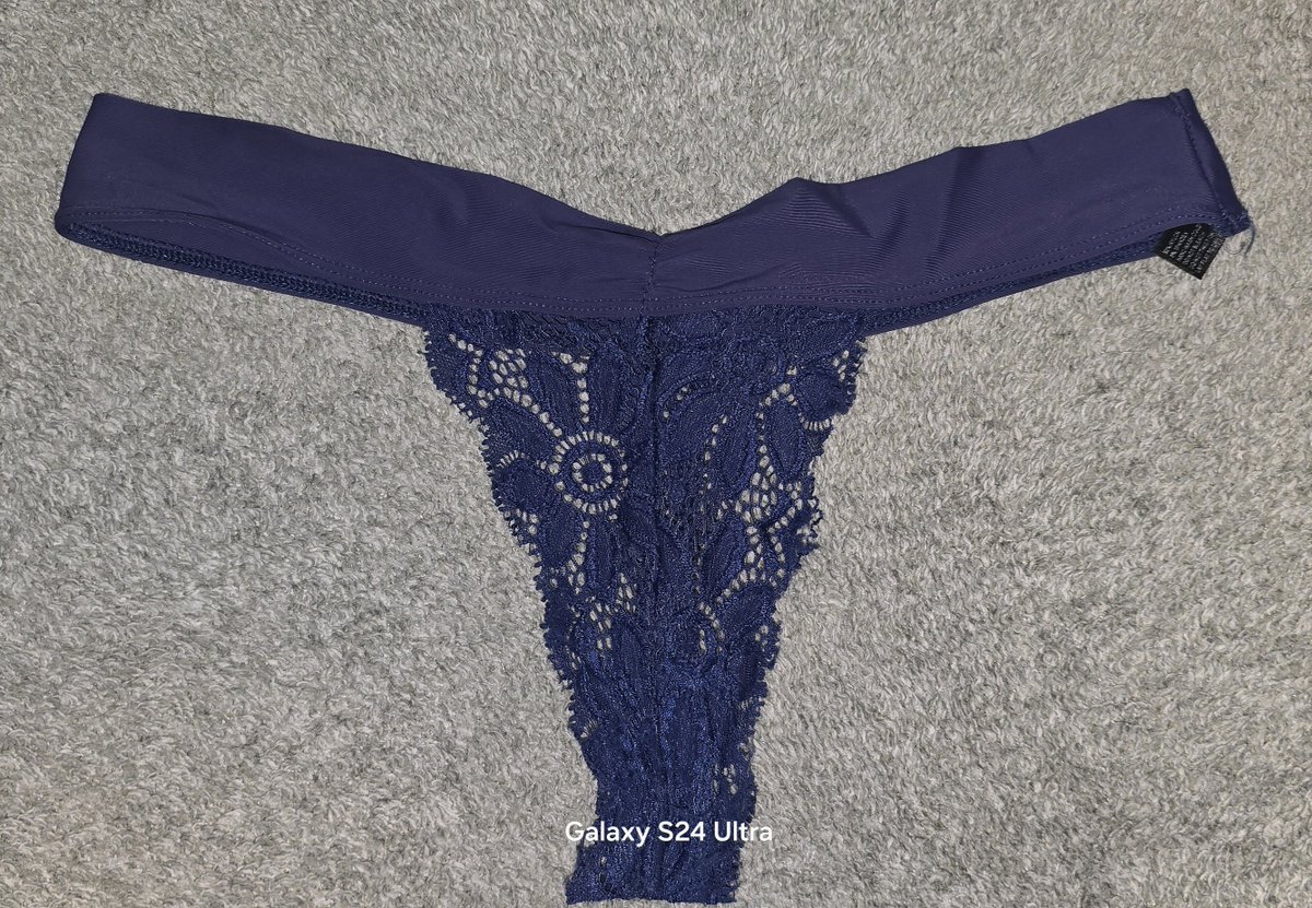 Jaysex1250's tweet photo. Son las decisiones mas deficiles de cada mañana.. que ponerme!
#SexyLittleThings1 #sofiagray #snifffr #usedpanties #forsale #thongoftheday #tangadeldía #ExhibicionismoPúblico #exhiblnitionist #exhibicionismoméxico #exhibiciónismoUSA #SwingersMéxicoCDMX #fetish https://t.co/iCq8yumpIy