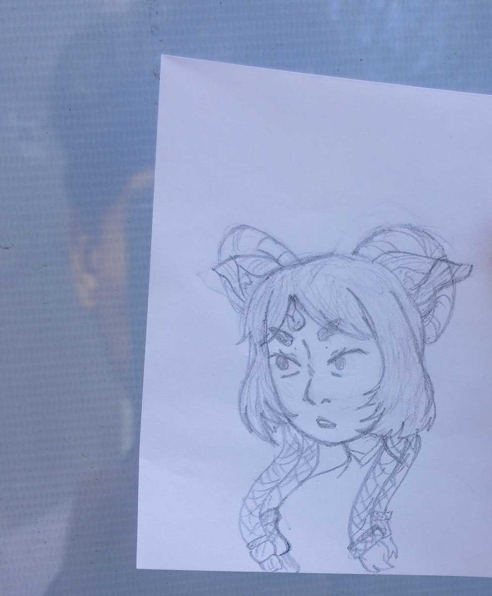 _SparkOfMe_'s tweet photo. Tentei desenhar a Yunara, amo ela https://t.co/xRiICp9smD