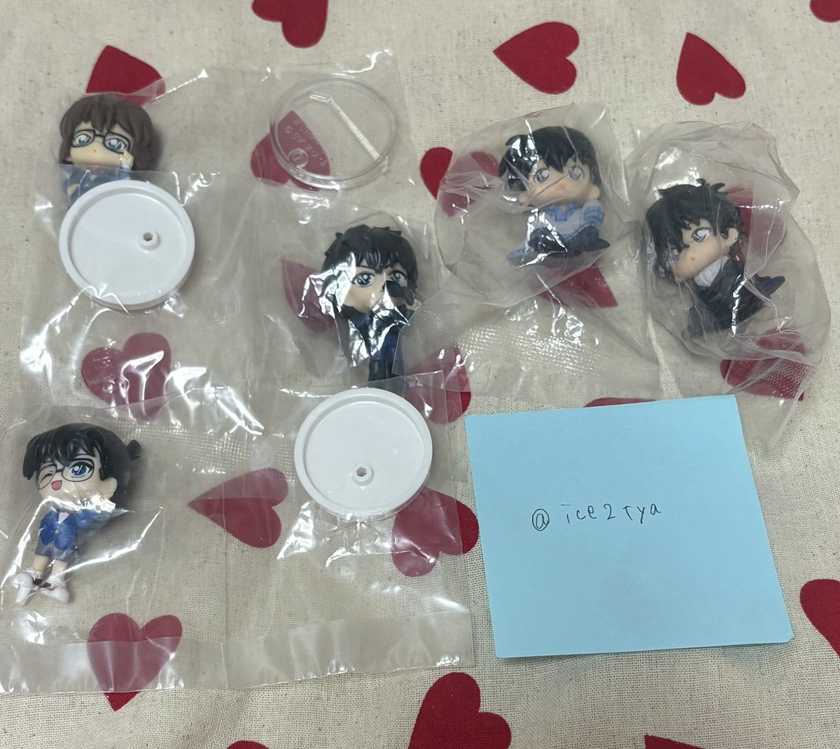ice2tya's tweet photo. 【交換】名探偵コナン

譲：コナン隊プラス 灰原哀、みあげてすたぁ 江戸川コナン 松田陣平、ちぢませ隊11 工藤新一 松田陣平
求：画像2枚目（🩷丸）

ちぢませ隊orコナン隊プラスの世良真純、ちぢませ隊の萩原千速と交換していただける方優先
郵送での交換希望です📮
是非お気軽にお声掛けください！ https://t.co/WQstp7wEXE