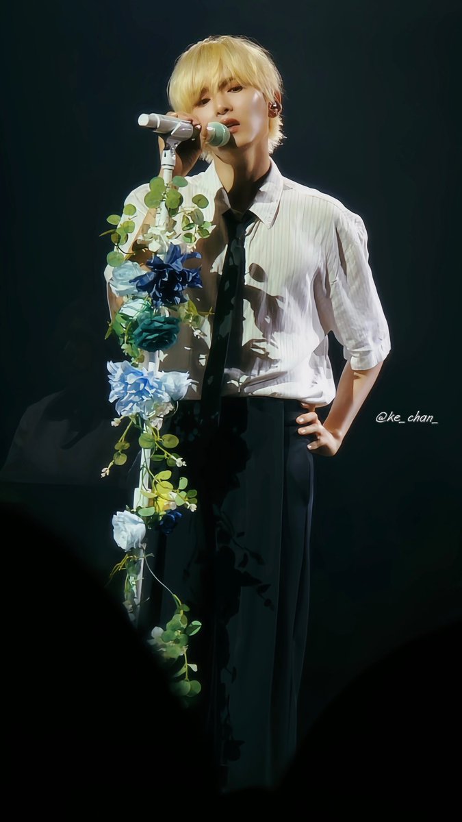 ke_chanwu's tweet photo. 🤴🌸💙

📝DIVE TO BLUE in TAIPEI 

#려욱 #RYEOWOOK
#リョウク https://t.co/3v7NaPRkSk