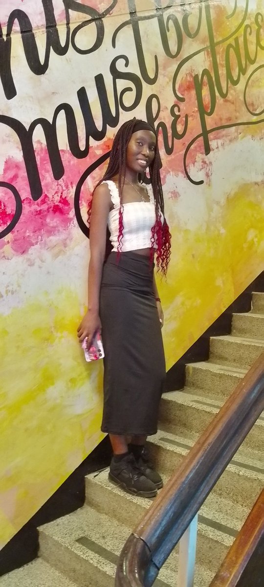 Krispah45133's tweet photo. Ukitaka vitu tight tafuta kama hizi 😂😂achana na ma baddie https://t.co/nuNWMqY5rY