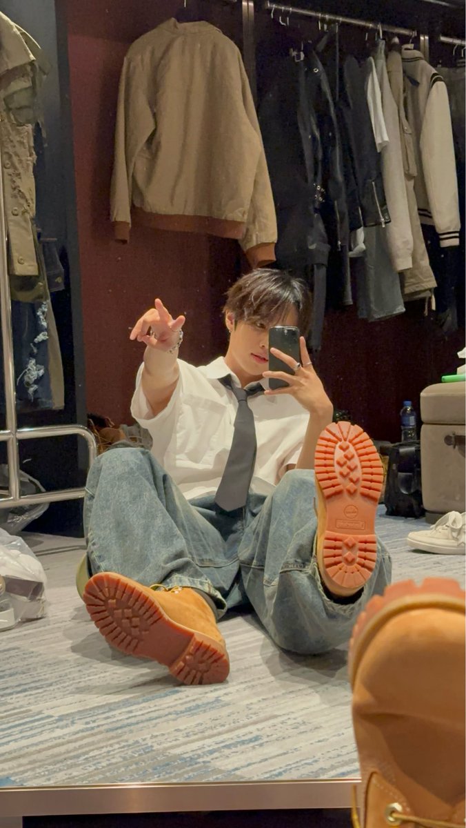 412onlysun's tweet photo. 귀욤 https://t.co/0Ydk7e5C3P