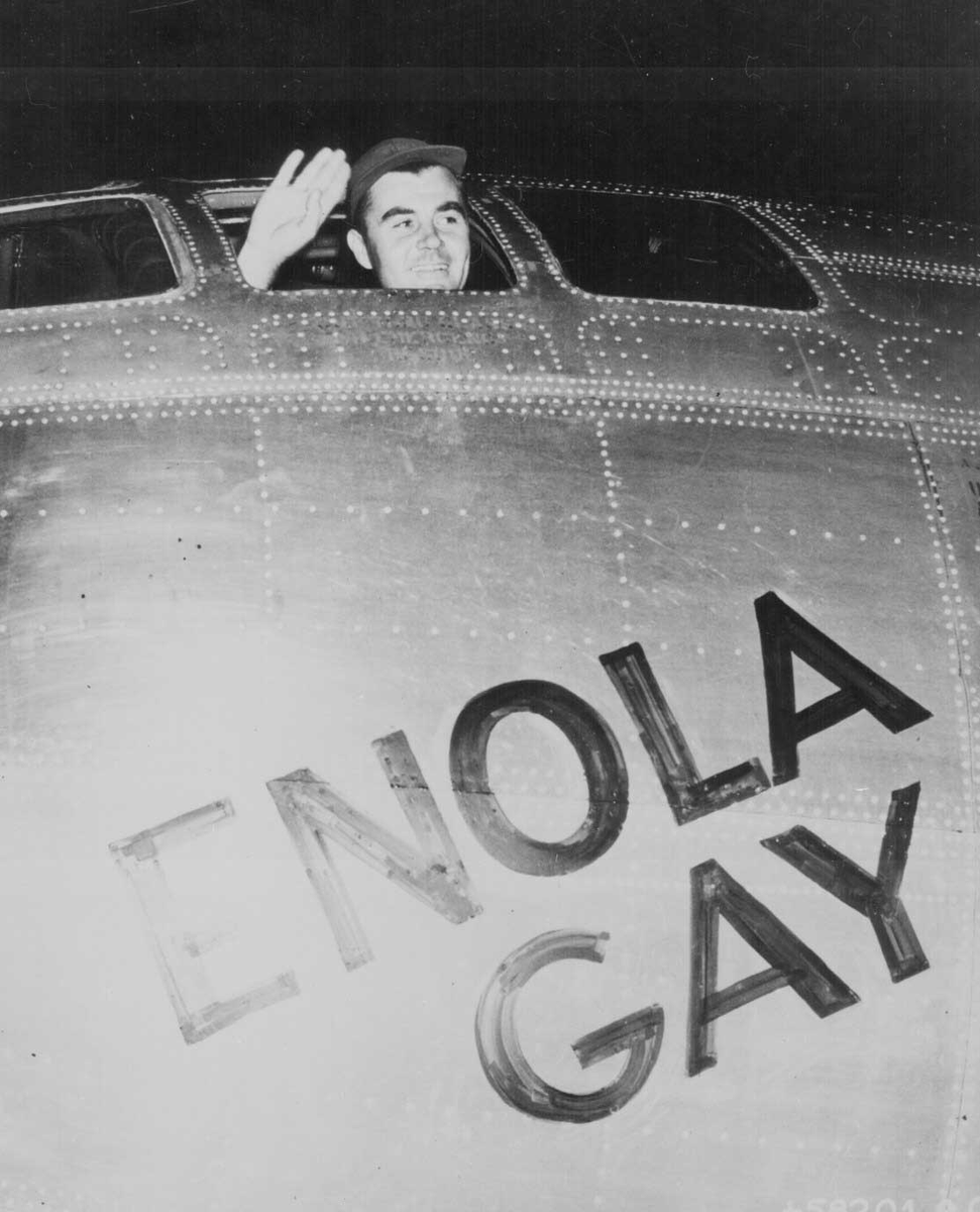 VoicesofWW2's tweet photo. Col. Paul Tibbets Jr. waved from the cockpit of Enola Gay, 6 Aug 1945 https://t.co/6wpMAqLaxj