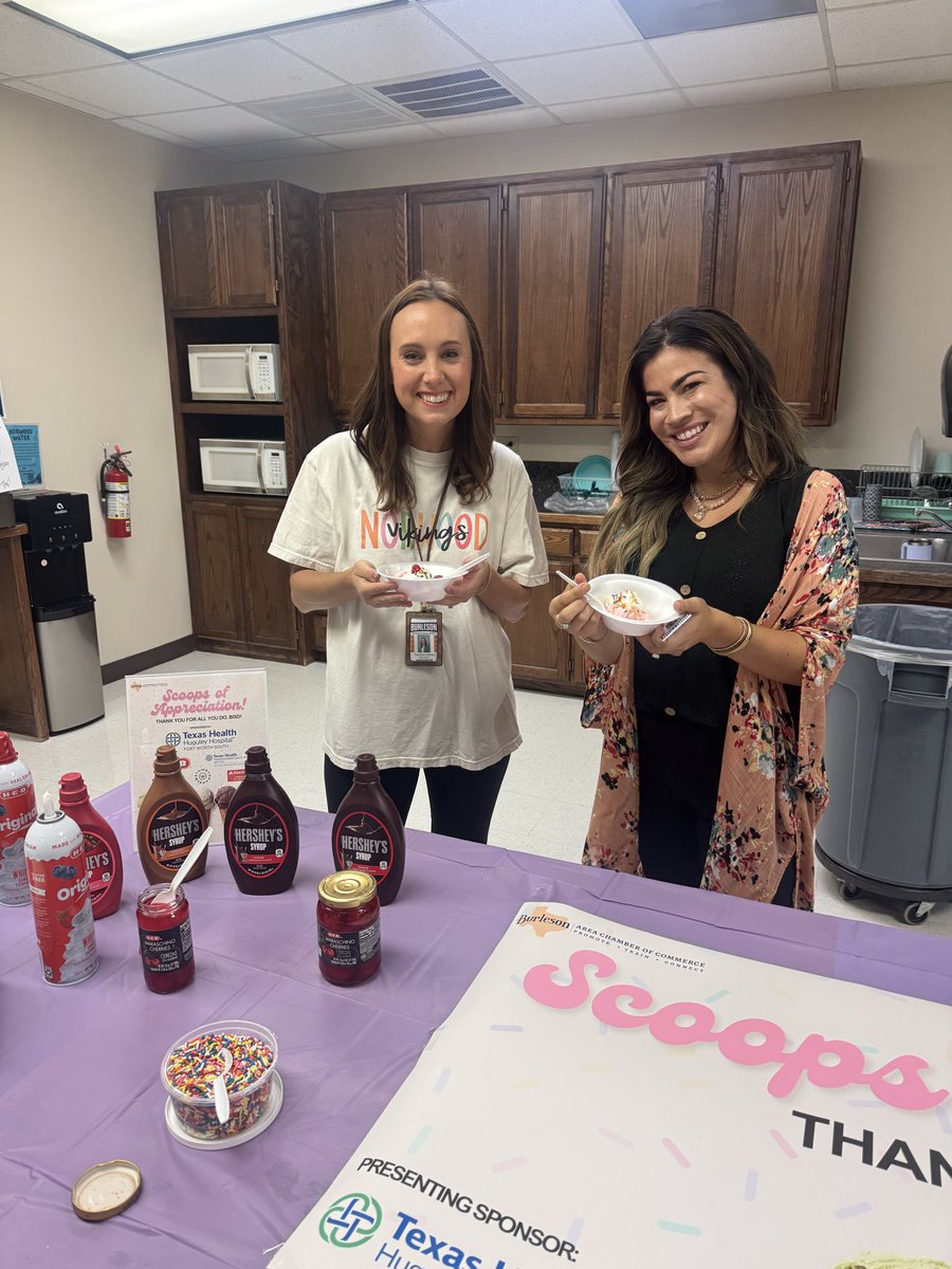 nwdvikings's tweet photo. Thank you so much to Burleson Area Chamber of Commerce for our wonderful Ice Cream Bar! https://t.co/q7FfWCdmUE