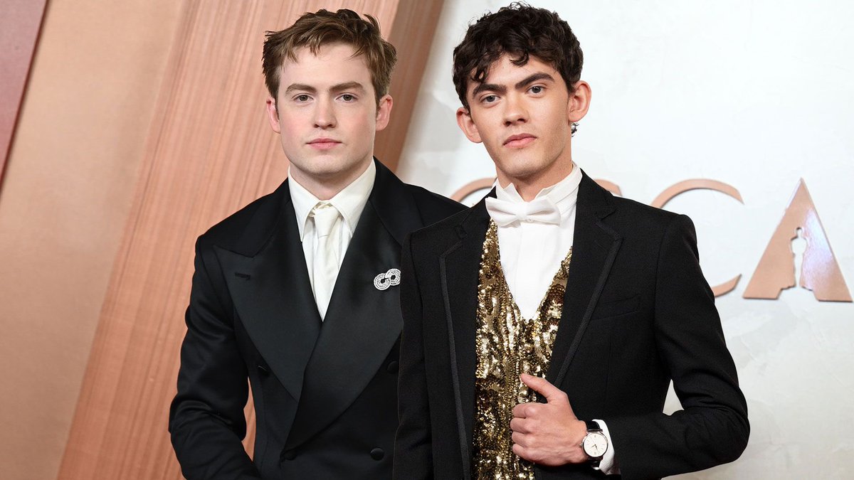 Variety's tweet photo. “Heartstopper” stars Kit Connor and Joe Locke are officially in the MCU together.

https://t.co/ipDcbFcHOO https://t.co/uvyprCyb1x