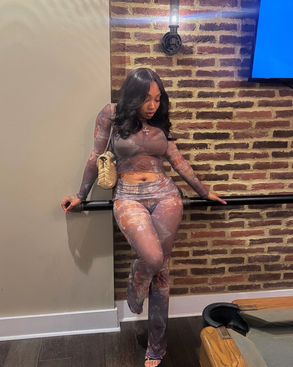 datgirleshhh's tweet photo. I'm not toxic... I'm just unforgettable😮‍💨 https://t.co/lCOHK93IwV