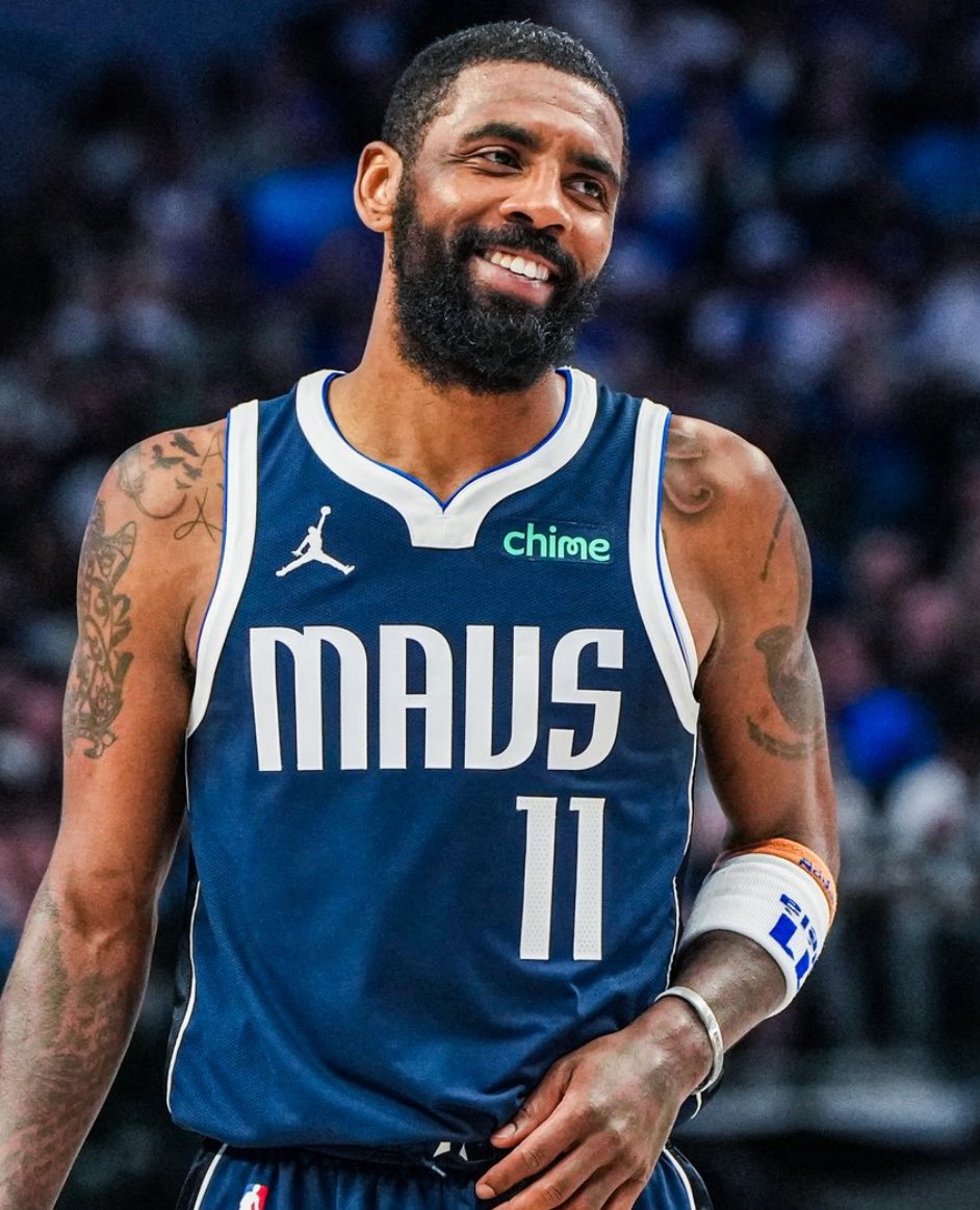 kyriecenter's tweet photo. Kyrie has the third highest mid-range shooting on NBA 2K27 at a 98 OVR, per @NBA2K 

Is his rating too high, too low, or just right? 👀 https://t.co/7xN3ri5IYJ