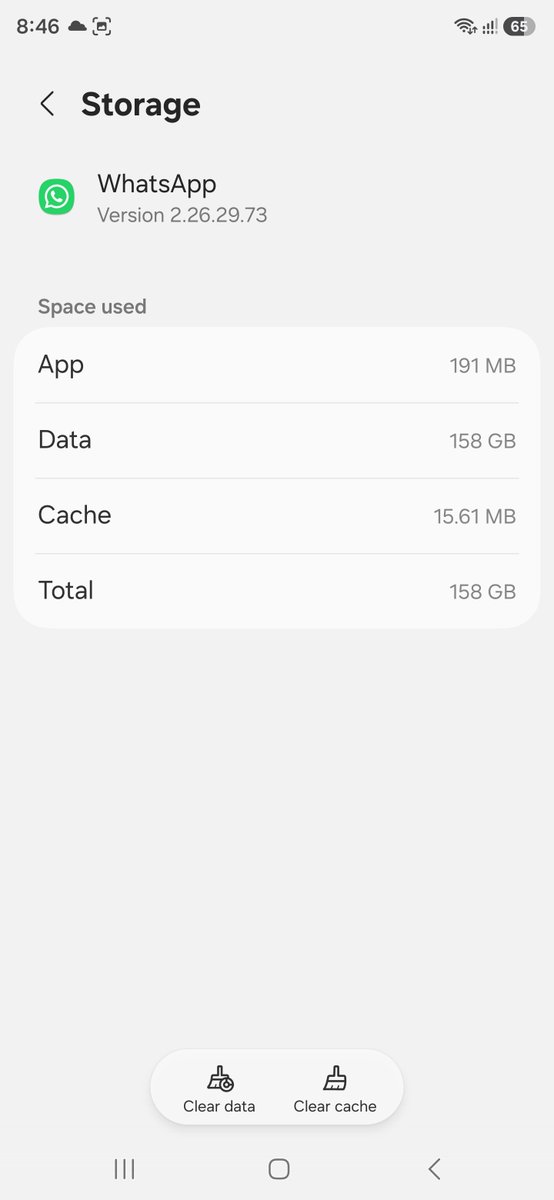 sehra62185's tweet photo. @WhatsApp @SamsungIndia my office work is getting affected every day.
This is a ₹1,59,999 phone with 12GB RAM,1TB storage &amp; I still hv around 400GB of free space available. If such a premium device cannot handle WhatsApp with a large database, then what is the benefit of buying such an expensive phone? https://t.co/kyl4D31nh3