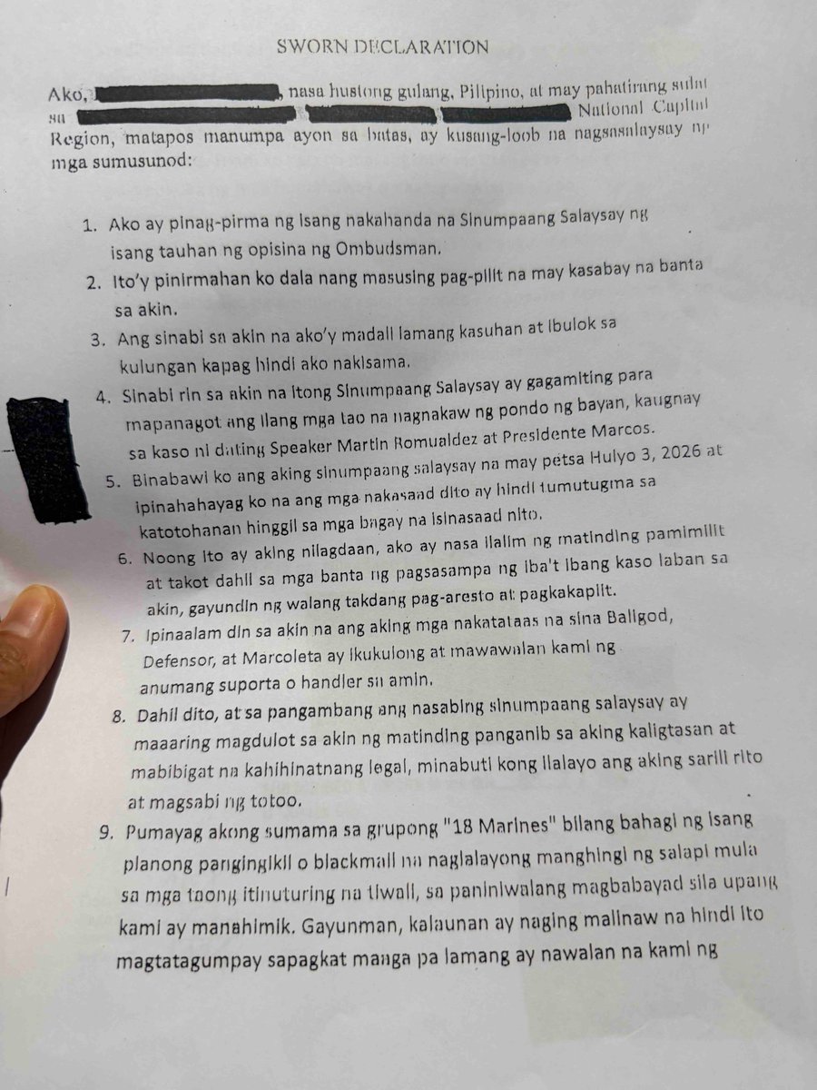 gmanews's tweet photo. EXCLUSIVE: Binabawi ng ilan sa mga nagpakilalang dating “bodyguard” ni Zaldy Co ang nauna nilang pahayag na naghatid sila umano ng male-maletang pera kina Pangulong Bongbong Marcos, dating House Speaker Martin Romualdez at iba pa. 

Mababasa rito ang mga affidavit na nagsasaad ng kani-kanilang pagbawi.

Patuloy na kumukuha ang GMA News ng reaksiyon mula sa Ombudsman at kay Atty. Levi Baligod na unang nagpakilala sa grupo ng mga sundalo.

Panoorin dito ang ulat ng 24 Oras: https://t.co/al2zGLLbQE

Basahin dito ang article: https://t.co/zD0vKIqIcp