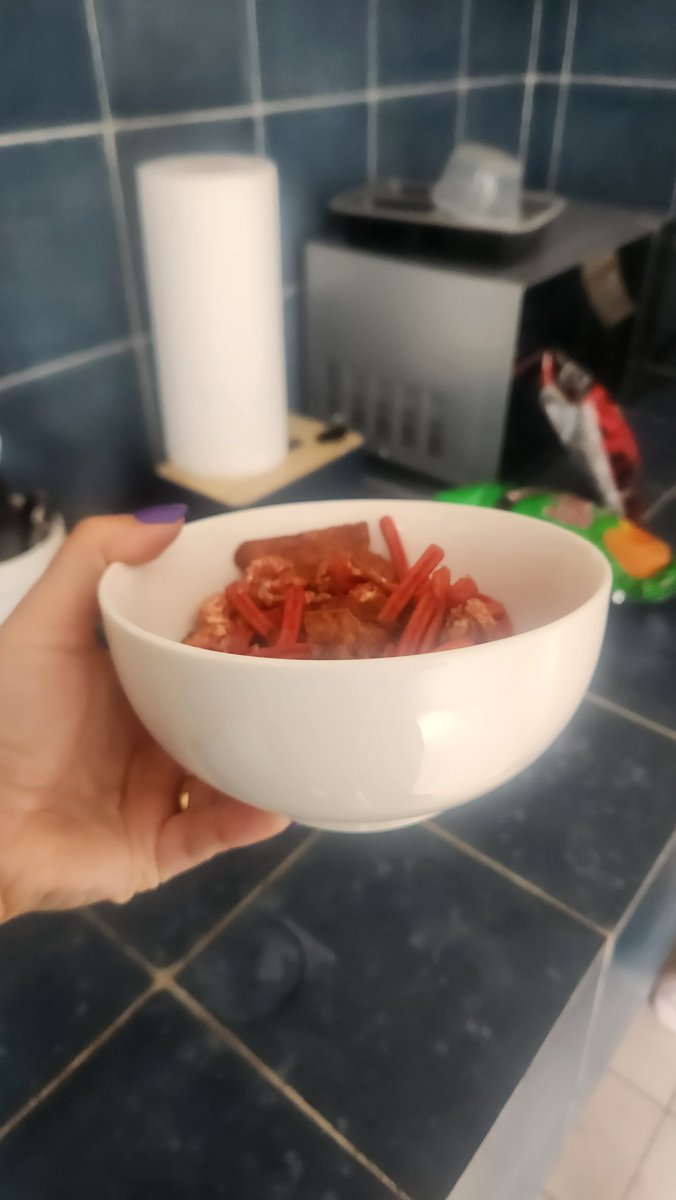 Fannylma1's tweet photo. Gracias @Papas_Sabritas @Sabritas_mex cada dia les ponen menos en sus bolsa,es una burla lo q viene en su disque botánica,mejor póngale botanita https://t.co/hXWGrzOtSn