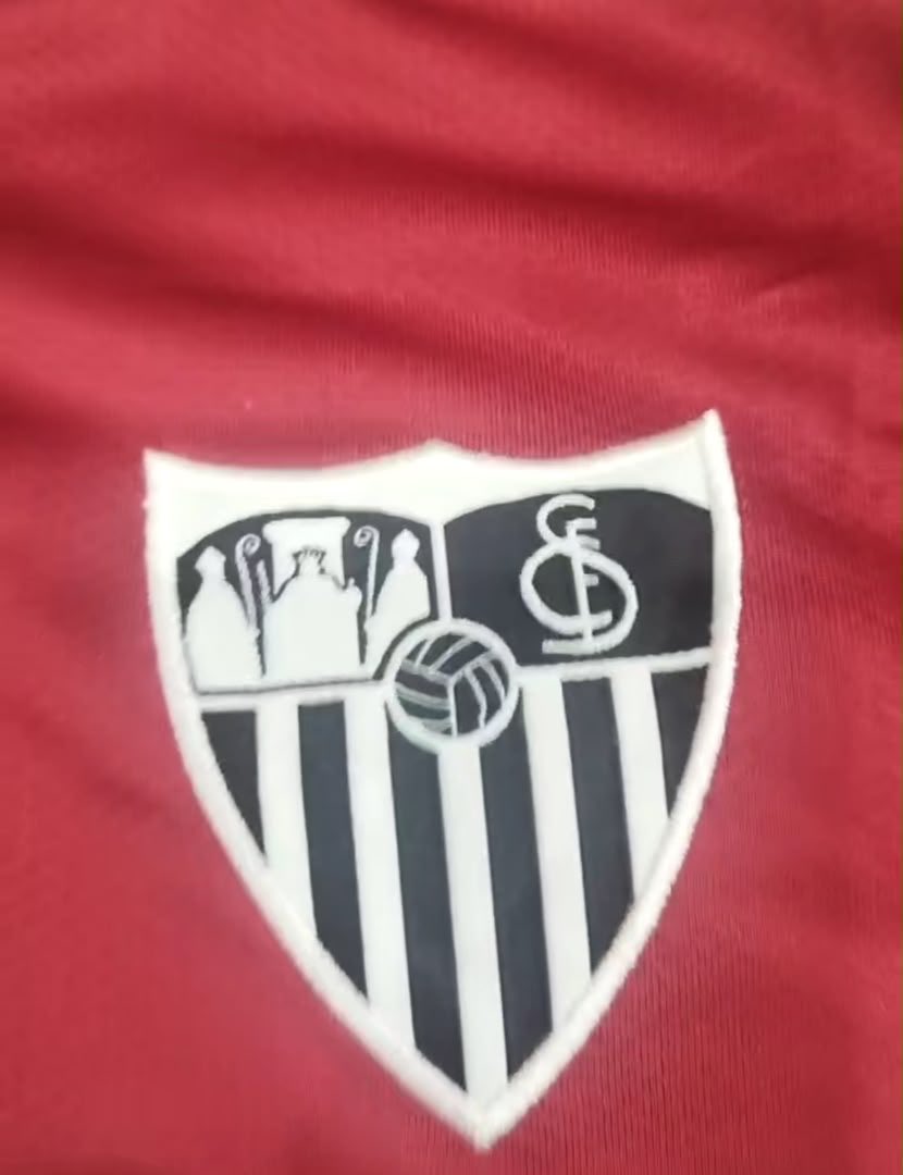 CamisGlobal's tweet photo. ‼️ Sevillistas ‼️ 

¿Queríais buen escudo?

Disponible!!!

Trabajamos con la mejor calidad! https://t.co/7C3vIts01H