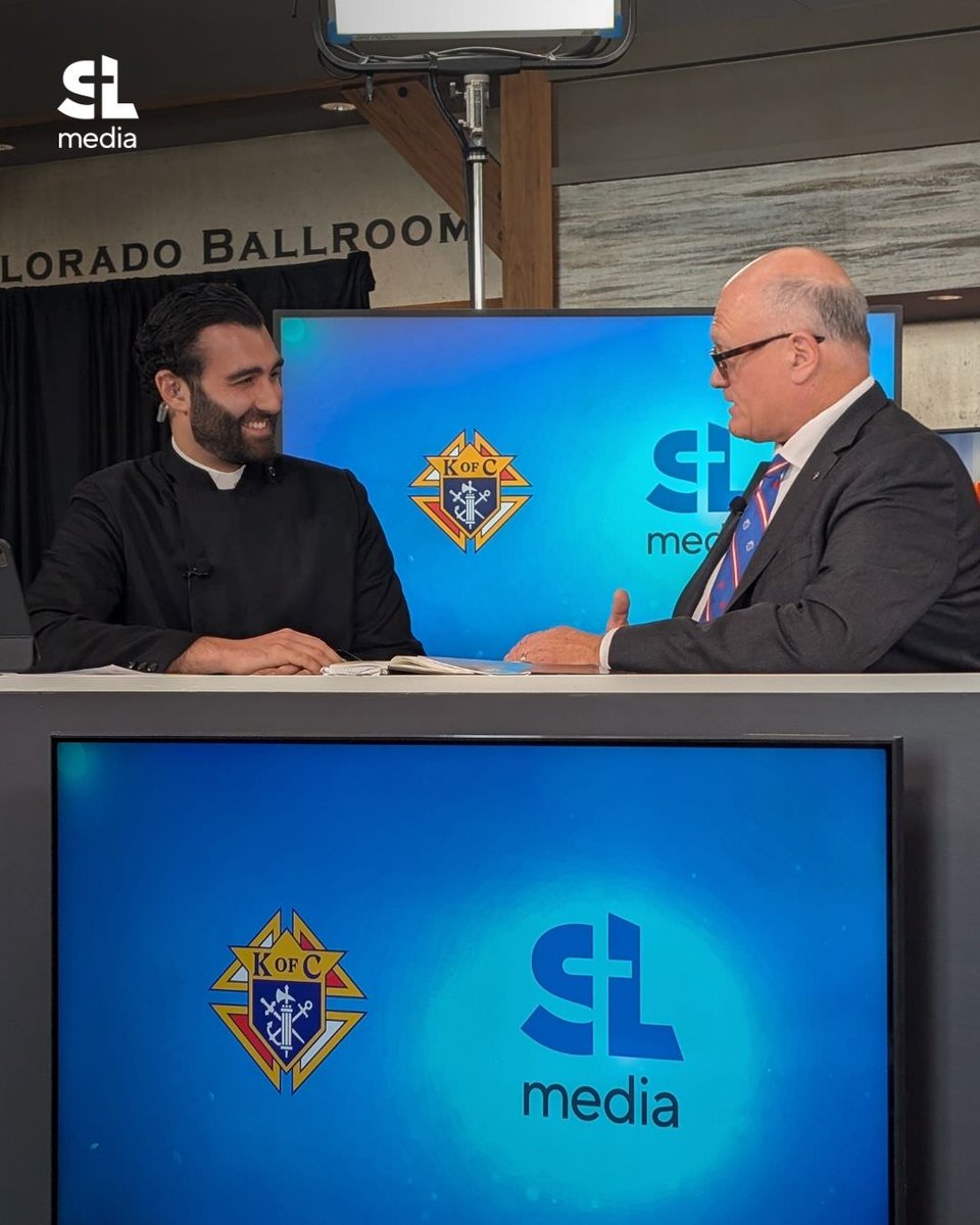 saltandlighttv's tweet photo. Behind-the-scenes photos of Fr. Haig interviewing Supreme Knight &amp; CEO Patrick E. Kelly, Deputy Supreme Knight Arthur L. Peters, CCCB President Bishop Pierre Goudreault, Cardinal Gérald Cyprien Lacroix.
@KofC @CCCB_CECC 
#SLMedia #KnightsOfColumbus #CCCB https://t.co/liMufoH8aG