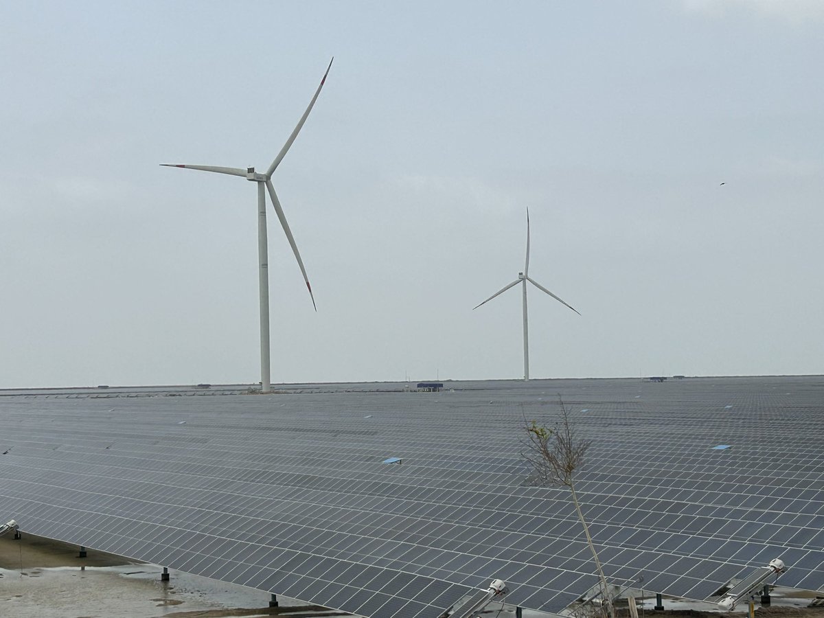 DenmarkinIndia's tweet photo. The fight against climate change requires us to rapidly scale up the deployment of renewable energy. My visit today to the #Khavda Renewable Energy Plant in Gujarat leaves me optimistic.
It is truly mind-blowing to witness one of the world’s largest renewable energy developments, combining solar, wind, and battery storage. Once fully operational, the project will generate 30 GW of renewable energy. Covering an area five times the size of Paris, the plant will be capable of powering 17 million homes while avoiding 64 million tonnes of CO₂ emissions. This is the scale of ambition and action we need to make a real difference ⚡️🔋🌞 @AdaniGreen @ICDKBangalore