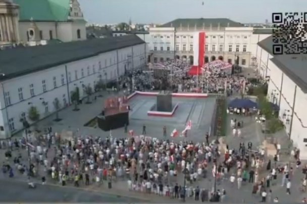 stopfake2025's tweet photo. Na szczęście Polacy mają gdzieś ten cyrk. Przejrzeli na oczy👍 Frekwencja za bramą⤵️ https://t.co/HzWOpTIRYm