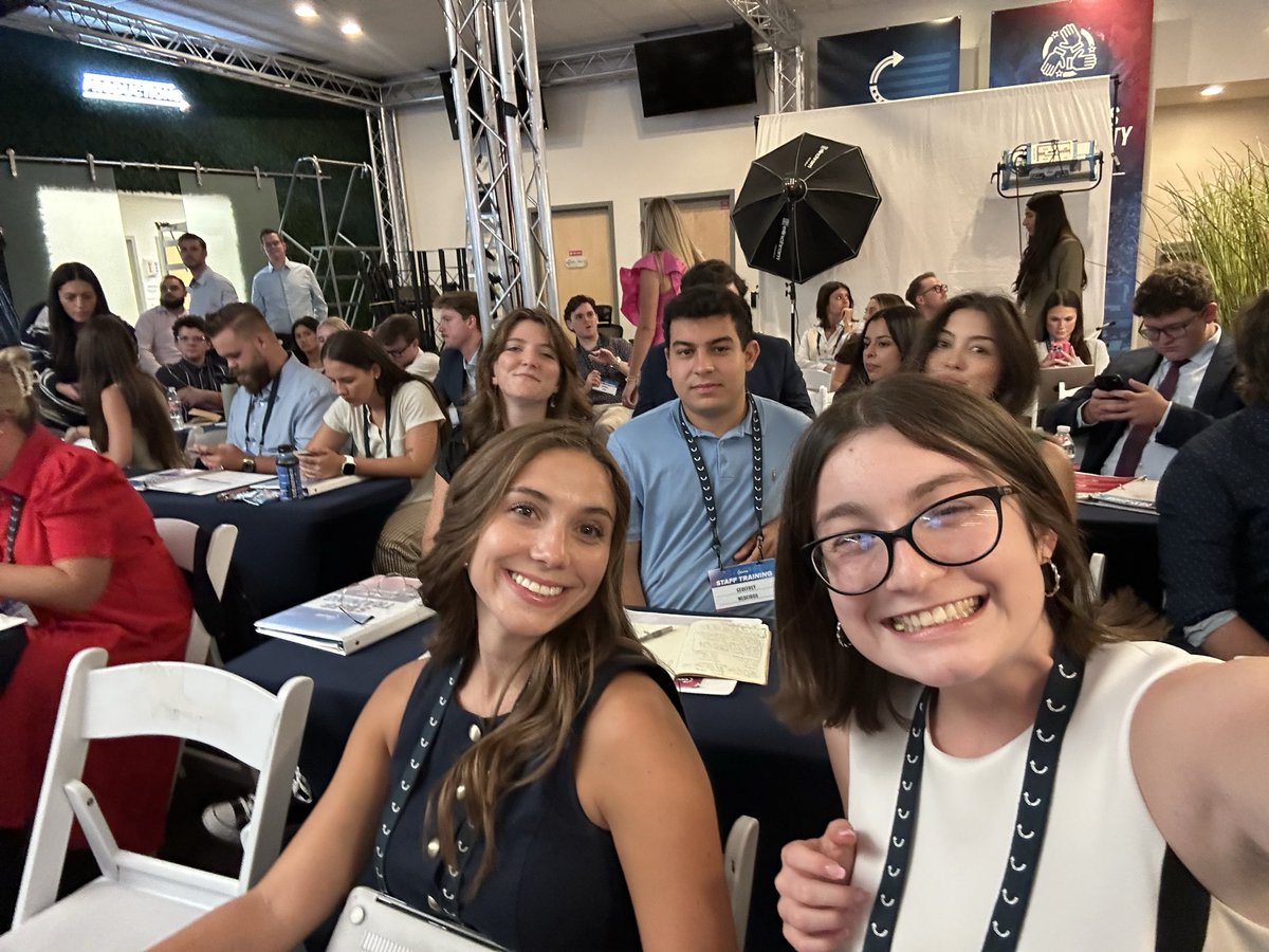 anotherjustmic's tweet photo. Excited for Day 4 of training!!!

With my amazing regional manager @EKBradley_  and the North East Team

@tpusastudents| @TPUSA https://t.co/RXeu9DiwsA
