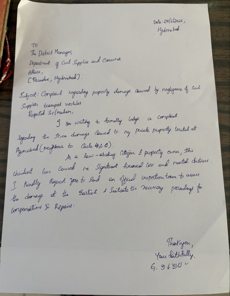 vasusrinivas7's tweet photo. Respected authorities my private property was severely damaged by a Civil Supplies corporation lorry 4 months ago, and my family members are getting hurt due to the delay. Despite multiple follow-ups, no action or compensation has been provided yet Please intervene immediately. https://t.co/L8r0DPFPRc