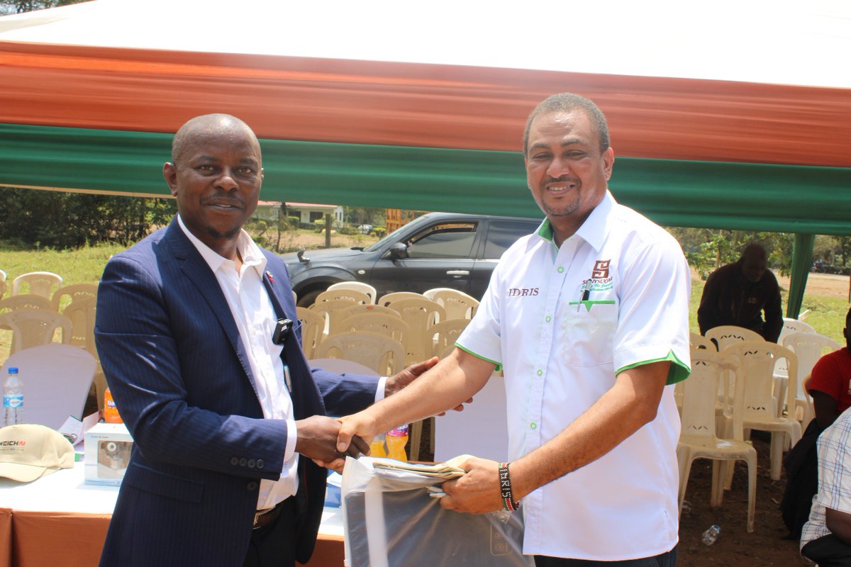 SonySugar_'s tweet photo. The Company has acquired an additional 4 Heavy Duty Lovol Tractors from @camcokenya The Camco Regional Office in Kisumu, handed over the machinery during a demonstration, targeting cane transport contractors trading with SonySugar Company 2025 Ltd. #SimplyTheSweetest https://t.co/1sVp7UpKsY