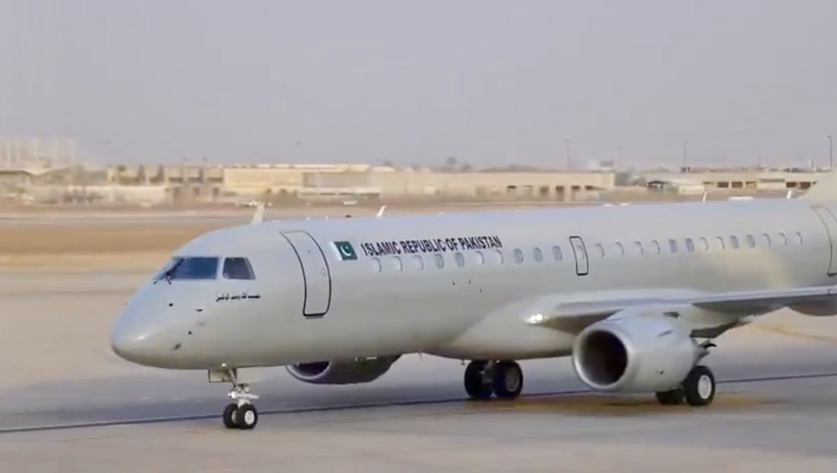 OSPSF's tweet photo. Prime Minister of Pakistan using for the first time the Pakistan Navy’s Embraer Lineage 1000E (pre-modification to the Sea Sultan LR-MPA) on an international visit: https://t.co/k5kD8fOYbU