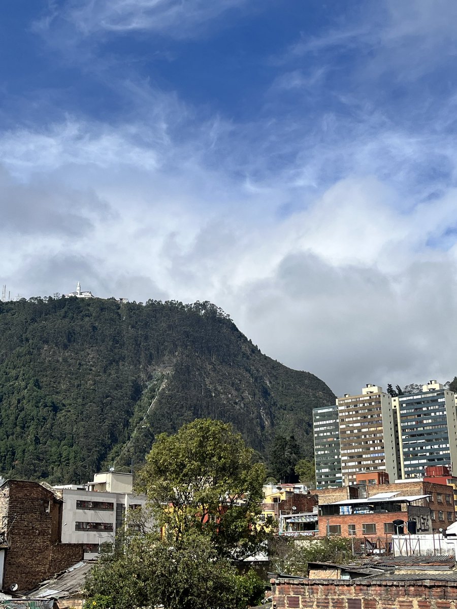 Kdeperry's tweet photo. ¡ Feliz cumpleaños a la más linda! 

En la patria no hay otra , ni habrá.
💅 

#bogotá488años 
#Bogotá https://t.co/ChC5SpsnjV