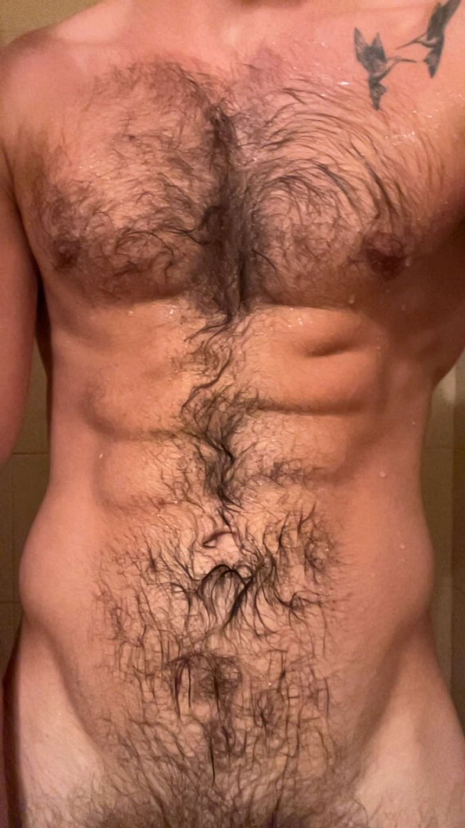 MrHappyTra6l's tweet photo. close up of my hairy body https://t.co/vhiUQPvcq6