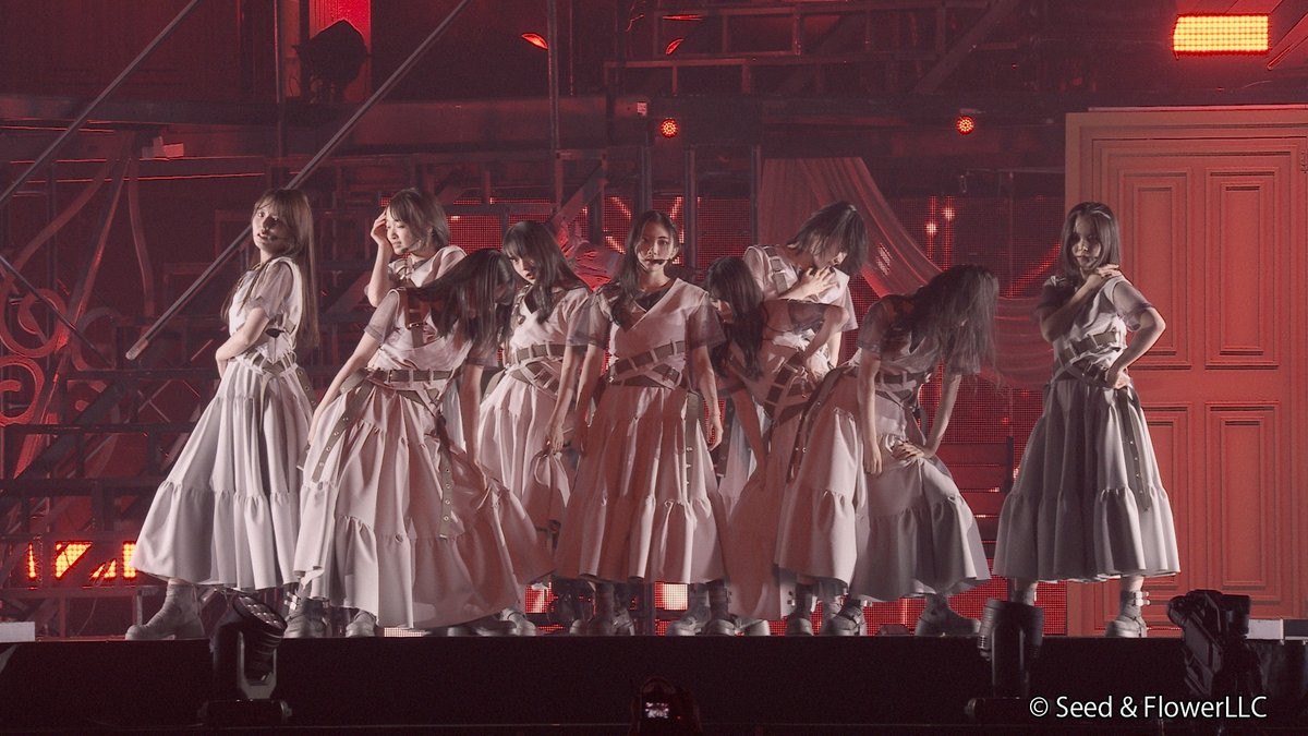 Lemino_official's tweet photo. /／
#レミノ で独占配信開始🌸
\＼

【#櫻坂46 三期生ライブ -東京公演-】

谷口愛季がセンターを務めた「承認欲求」で幕開け🎤
国立代々木競技場 第一体育館で開催された熱いライブをぜひご覧ください✨

配��期間は8/14(金) お昼11:59まで⏰
>> https://t.co/1qBrQ3bnji https://t.co/Vl2YW100nh
