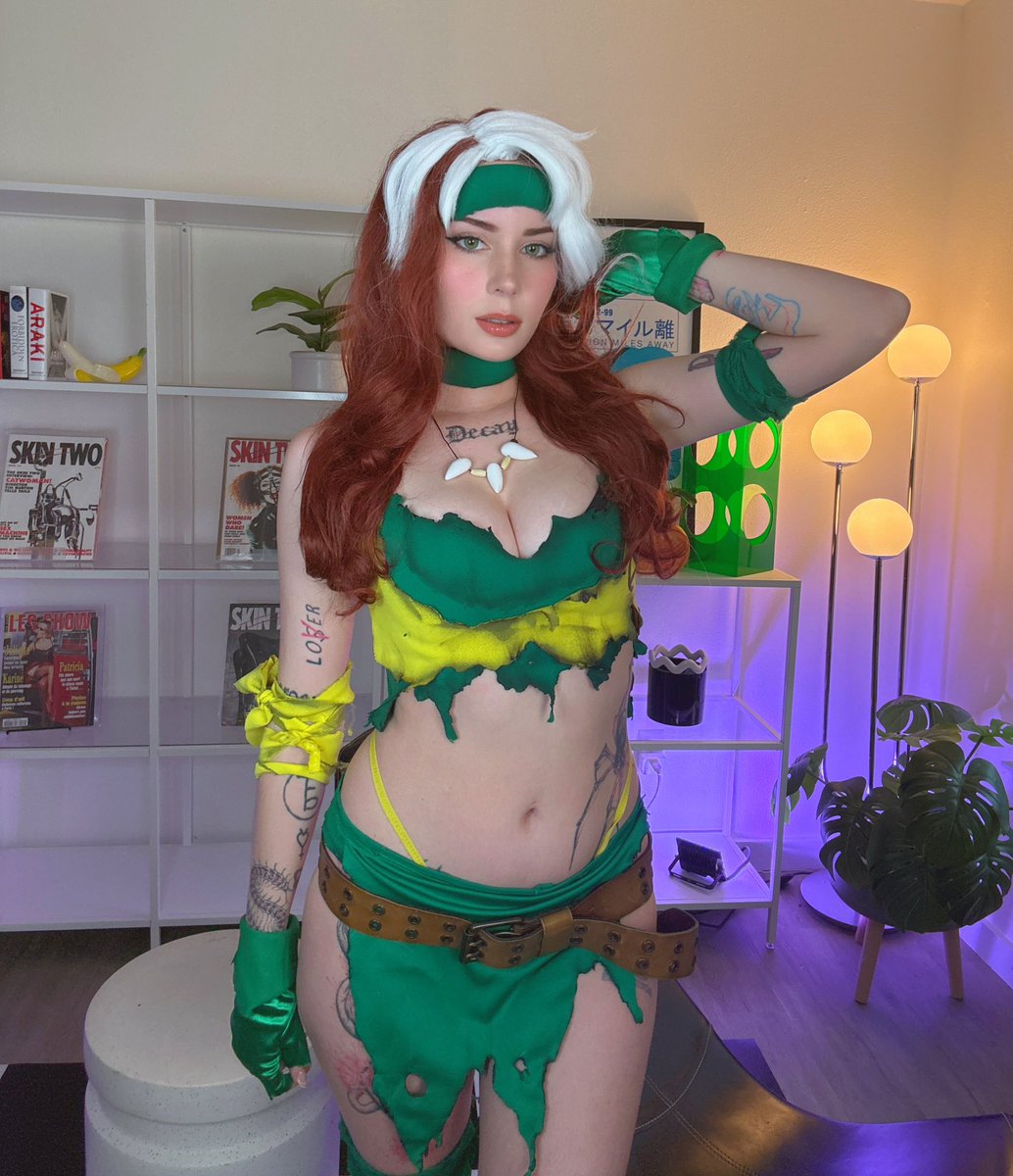 gremlynne's tweet photo. My savage land rogue cosplay is finally seeing the light of day https://t.co/EUmoXcdXFu