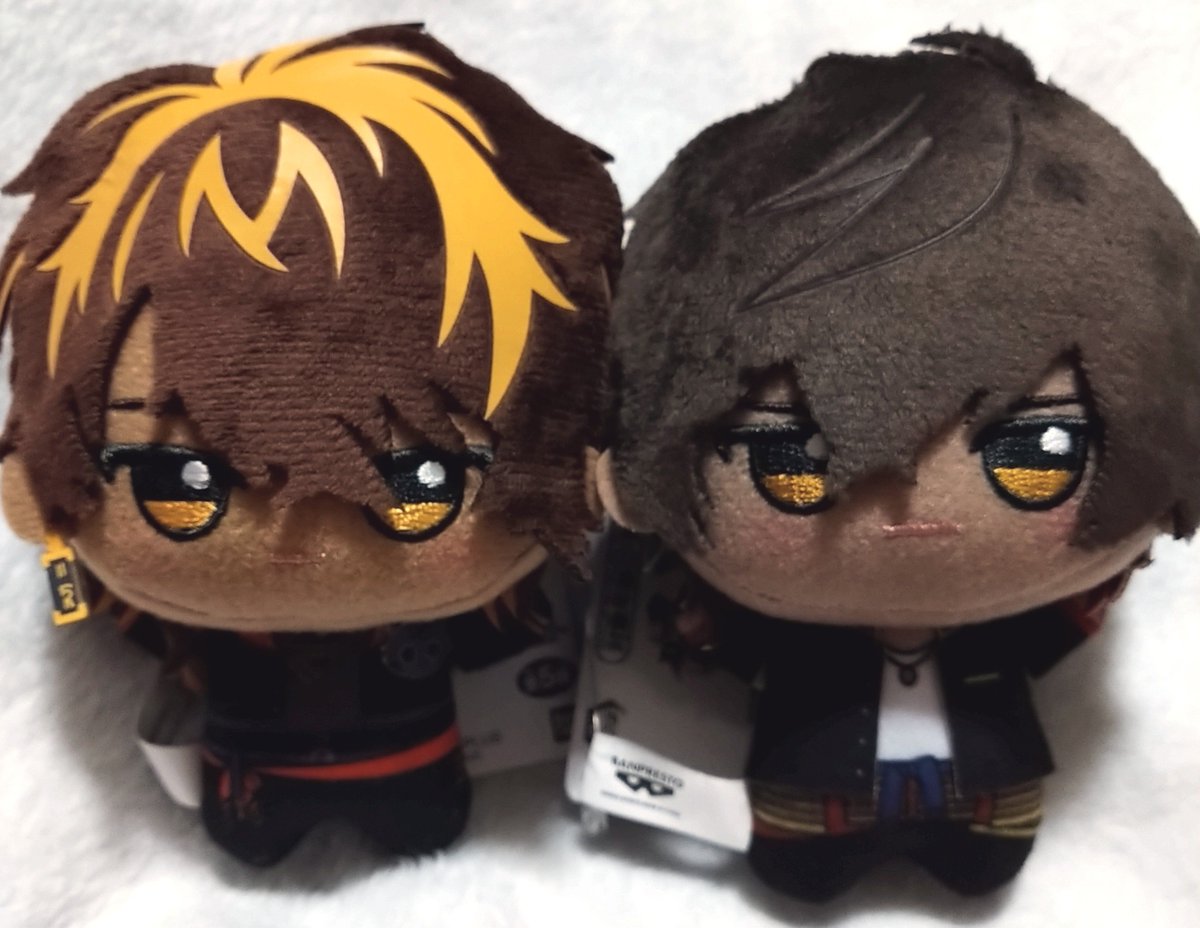 9_hey_3's tweet photo. 以前プラサカプコンで煮え湯を飲まされたキャラクター、火車切。
と、その兄弟刀扱いの大倶利伽羅。

煮え湯の火車切とは違う企画だけど、投入初日に揃えられて良かった！！！ https://t.co/qCOvEZ3pA0