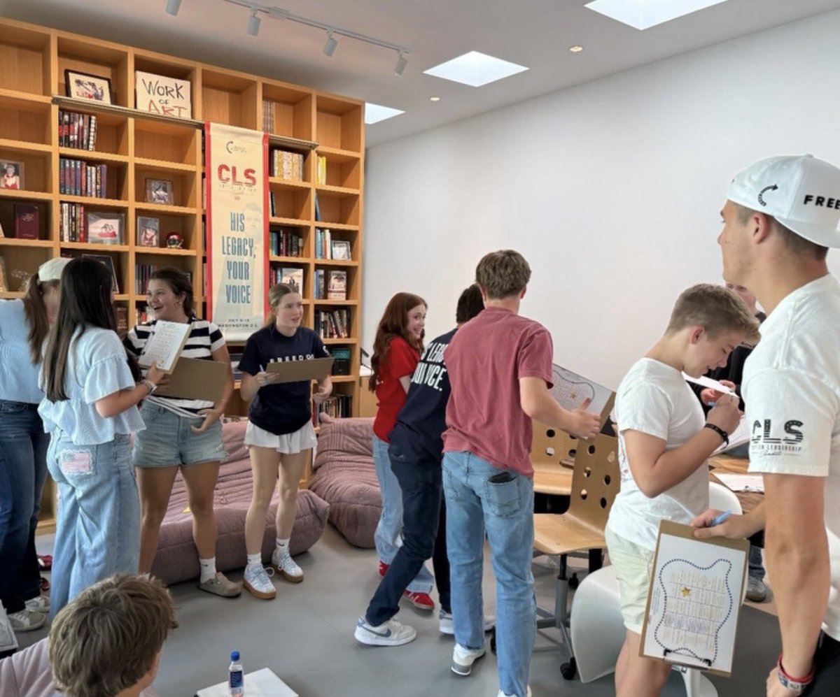 javonevansx's tweet photo. TPUSA’s Club America Memorial Hub in Houston leans on God for every decision they make.

The Holy Spirit guides our student leaders in their battle to SAVE AMERICA 🇺🇸 https://t.co/Dp3FJ1q6U2