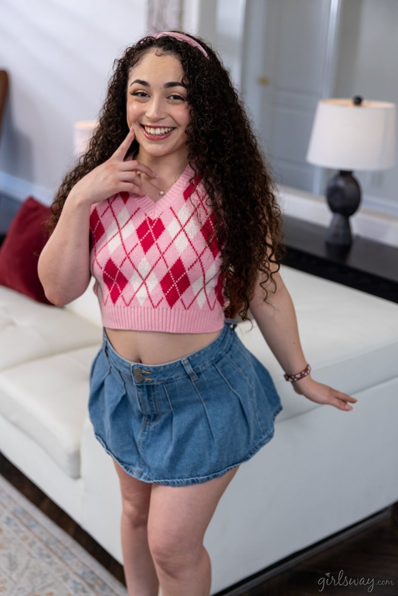 Exxxtra_TV's tweet photo. Cute 🥰 @PixieSmallsXO https://t.co/2ZiYJOWUIi