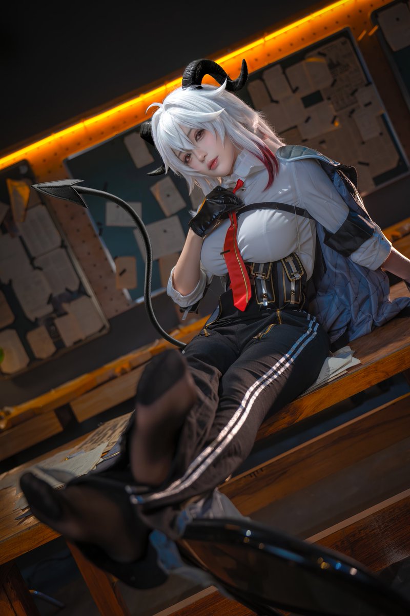 ZcHHxuezhe's tweet photo. #赞妮 https://t.co/yNAJ30Xdk3