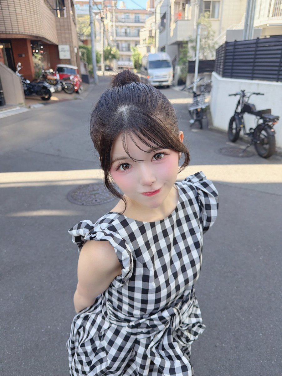 komari__fm0923's tweet photo. おはよう♡

(朝29▶︎32▶︎夜29℃ 🌤) https://t.co/vq9cUIUaEz