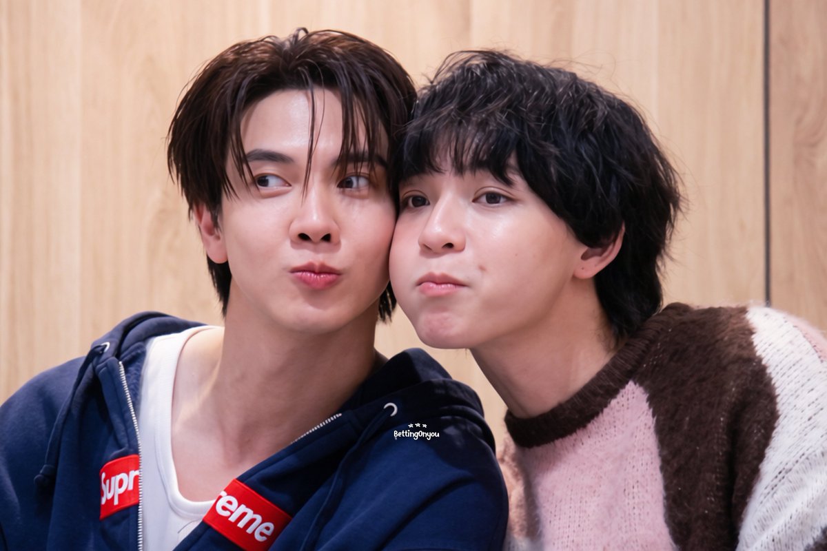 bbettingonYou's tweet photo. นานๆทีจะได้มาหาซักงาน ละเหมือนจุ่มได้ซีเคร็ท🤭

#MaxkyBasxFANDOMFANFIC
#แม็กกี้บาส #Maxkybas
#maxky_rp #บาสเด็กอ้วนที่แท้จริง https://t.co/ljXDOXLksF