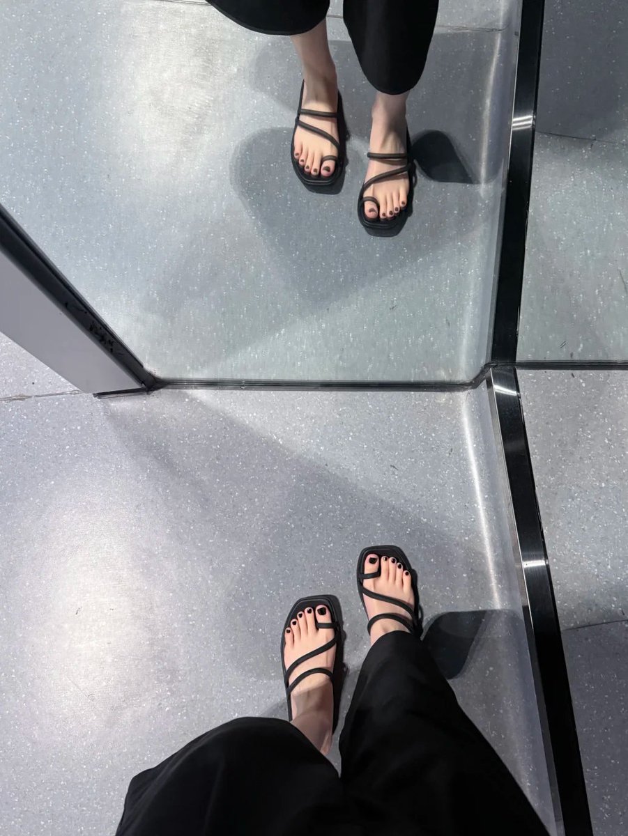 RobsonTur's tweet photo. Wear it in Miami, it's comfortable, stylish, and worth buying! 👌🏾 https://t.co/hqONFpzJtr
